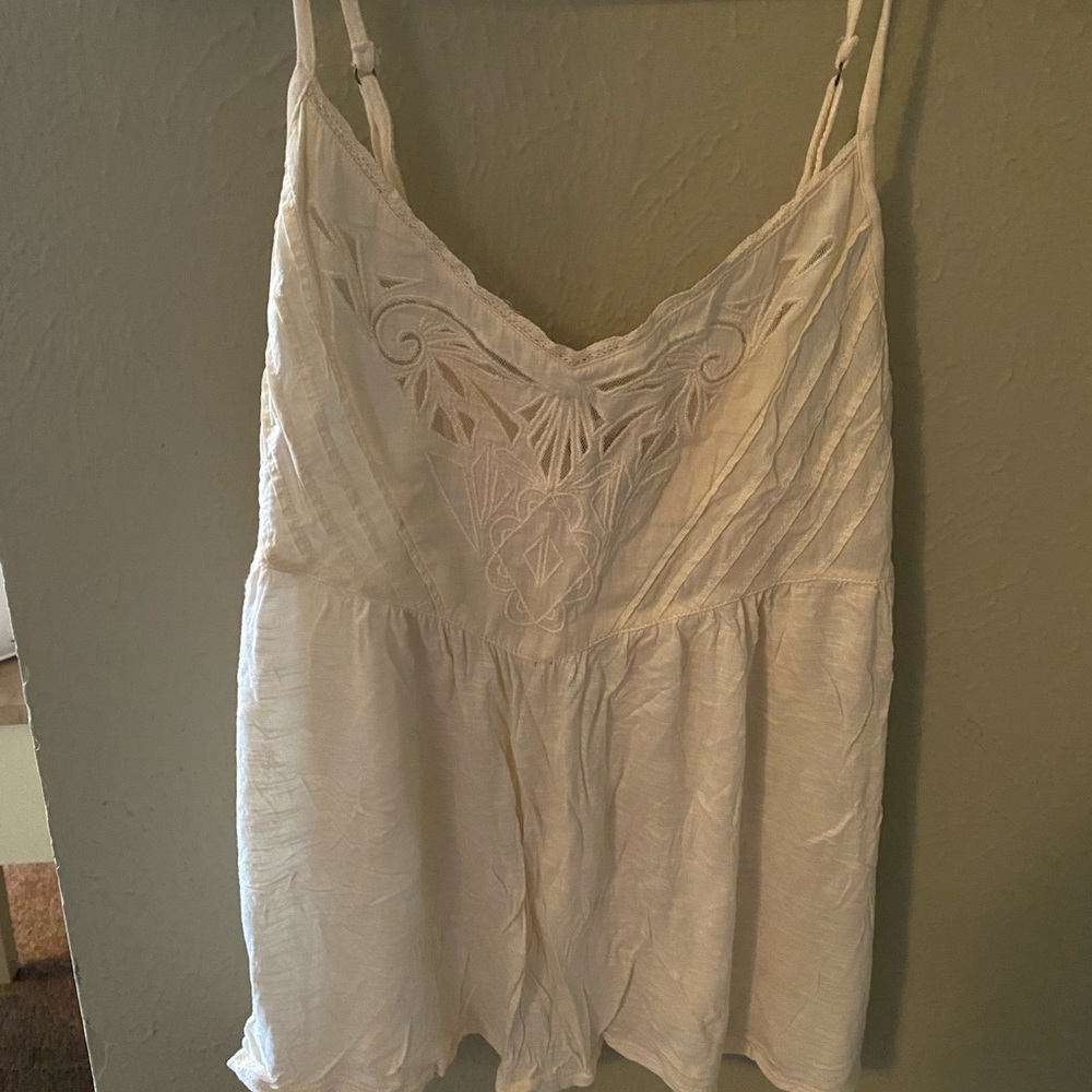 White tank